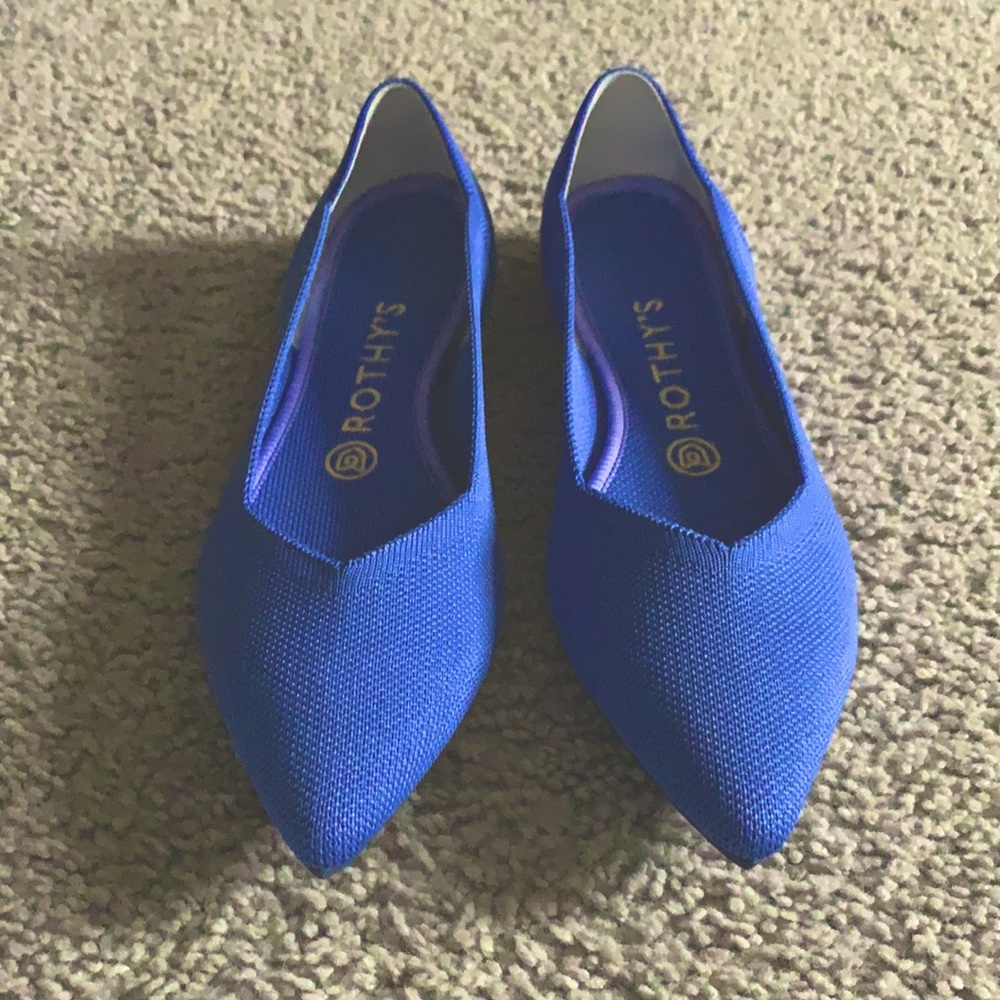 Rothy’s cornfield blue point toe flats